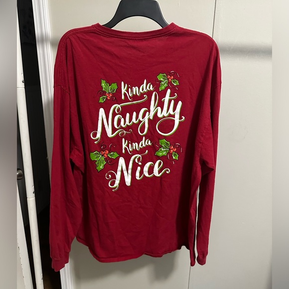 Women’s Kinda Naughty Kinda Nice Red Longsleeve Graphic Christmas Shirt size 2X - Picture 5 of 6